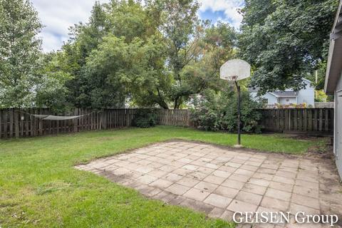 812 S Pearl St, Belding, MI 48809 photo 26