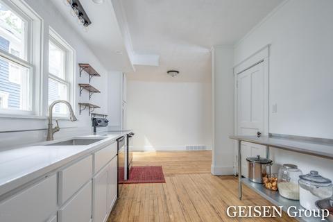 812 S Pearl St, Belding, MI 48809 photo 12