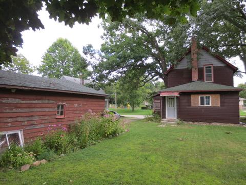 930 Kenwood Ave, Belding, MI 48809 photo 29