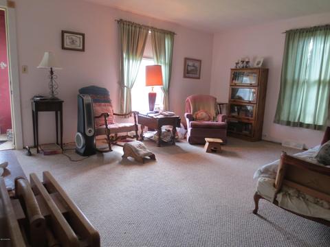 930 Kenwood Ave, Belding, MI 48809 photo 13
