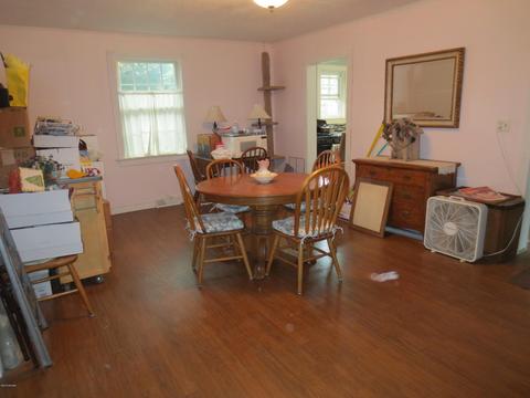 930 Kenwood Ave, Belding, MI 48809 photo 11