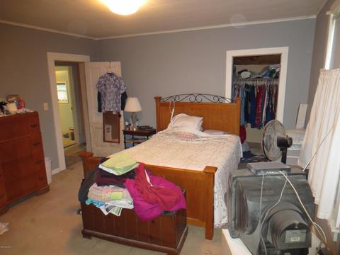 930 Kenwood Ave, Belding, MI 48809 photo 20