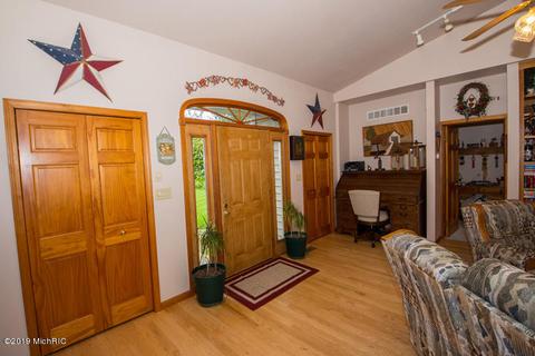 21605 Puterbaugh Ln, Cassopolis, MI 49031 photo 7