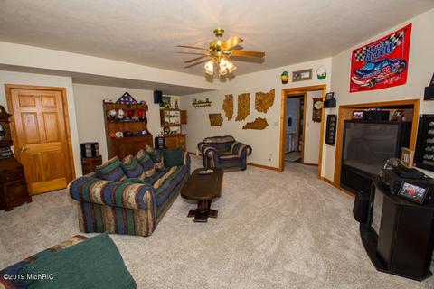 21605 Puterbaugh Ln, Cassopolis, MI 49031 photo 15
