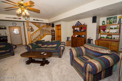 21605 Puterbaugh Ln, Cassopolis, MI 49031 photo 18