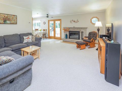 9565 N 16th St, Plainwell, MI 49080 photo 4