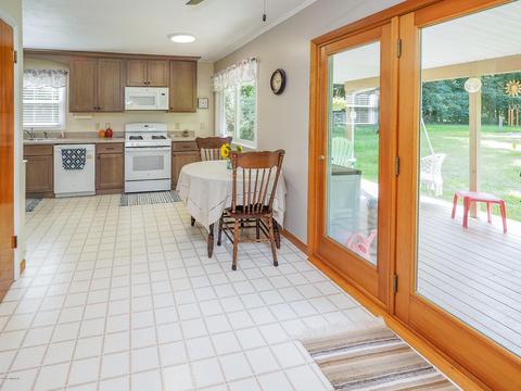 9565 N 16th St, Plainwell, MI 49080 photo 6