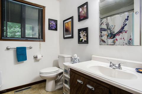 1396 Carleton St, Whitehall, MI 49461 photo 28