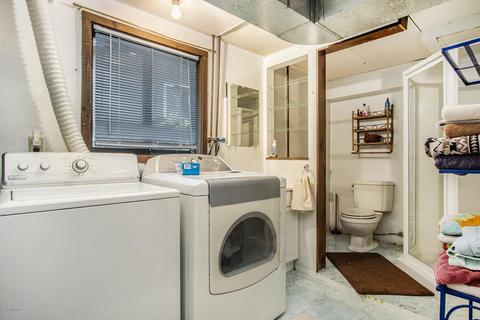 1396 Carleton St, Whitehall, MI 49461 photo 33