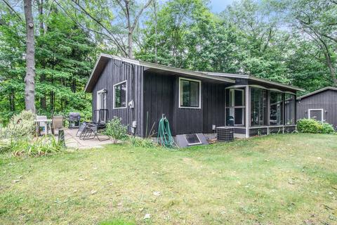 1396 Carleton St, Whitehall, MI 49461 photo 8