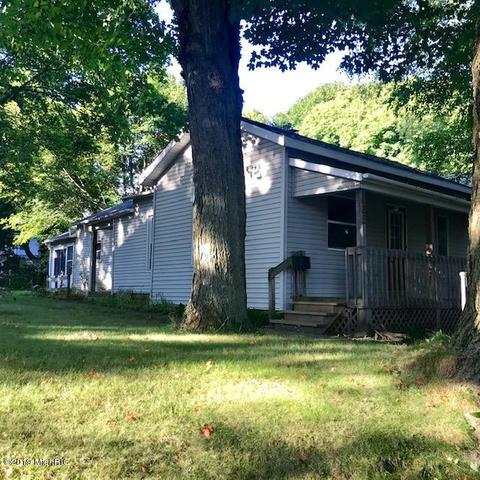 465 Third St, Manistee, MI 49660 photo 23