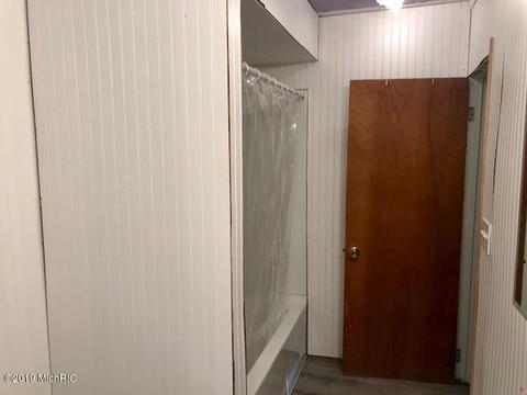 465 Third St, Manistee, MI 49660 photo 12