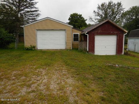 390 Kenneth Dr, Plainwell, MI 49080 photo 34
