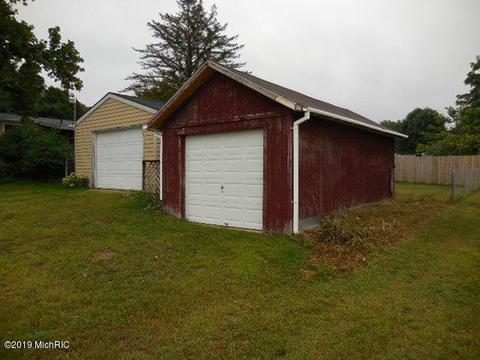 390 Kenneth Dr, Plainwell, MI 49080 photo 35