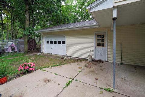 141 West St, Plainwell, MI 49080 photo 25