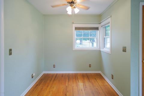 141 West St, Plainwell, MI 49080 photo 6