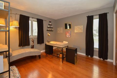 200 Hawthorne Rd, Marshall, MI 49068 photo 28