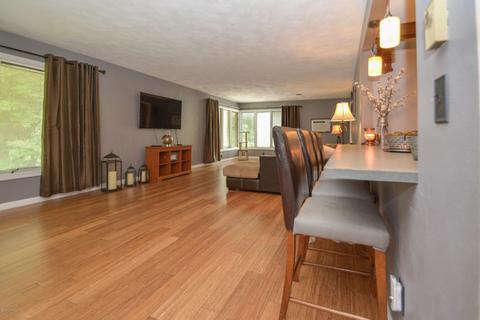 200 Hawthorne Rd, Marshall, MI 49068 photo 11