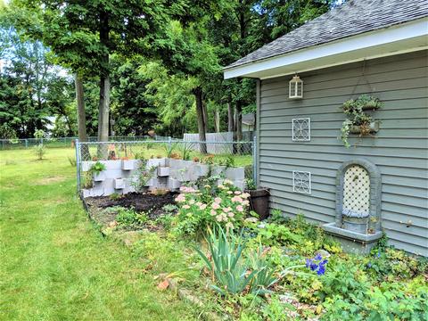 220 Morrell St, Plainwell, MI 49080 photo 26