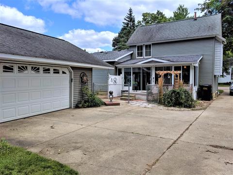 220 Morrell St, Plainwell, MI 49080 photo 29