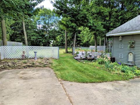 220 Morrell St, Plainwell, MI 49080 photo 25