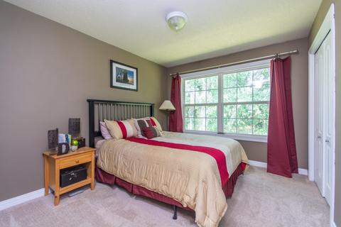 5294 Stapleton Dr, Kalamazoo, MI 49009 photo 15