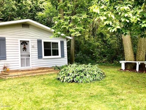 3137 Arrowhead Dr, Reading, MI 49274 photo 6
