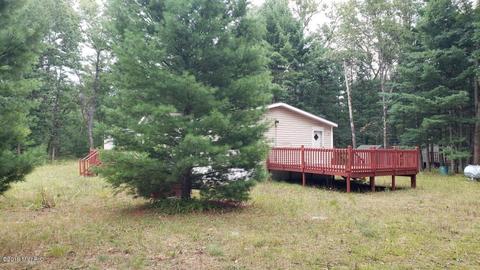 161 E Benjamin, Idlewild, MI 49642 photo 2
