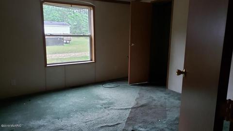 161 E Benjamin, Idlewild, MI 49642 photo 10