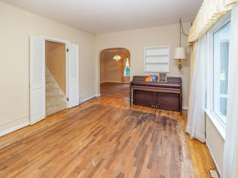 1534 E B Ave, Plainwell, MI 49080 photo 3