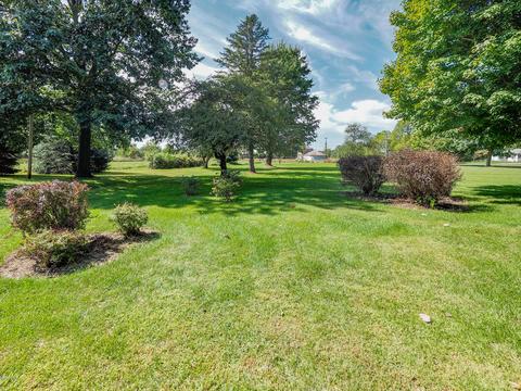 1534 E B Ave, Plainwell, MI 49080 photo 29