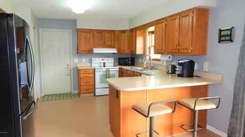 10100 E S Ave, Scotts, MI 49088 photo 27