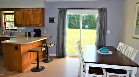10100 E S Ave, Scotts, MI 49088 photo 8