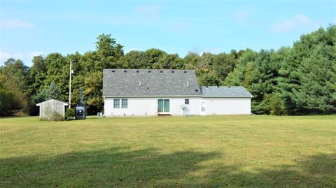 10100 E S Ave, Scotts, MI 49088 photo 24
