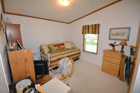511 W Pine St, Edmore, MI 48829 photo 20