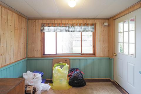 620 Pine St, Three Rivers, MI 49093 photo 12