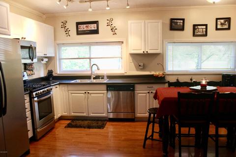 5511 M 89, Plainwell, MI 49080 photo 11