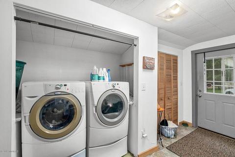 1012 E James St, White Cloud, MI 49349 photo 7