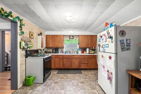 1012 E James St, White Cloud, MI 49349 photo 5