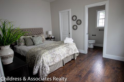 15 N Fair St, Newaygo, MI 49337 photo 9