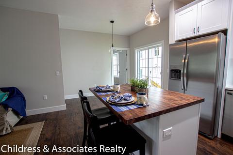 15 N Fair St, Newaygo, MI 49337 photo 7