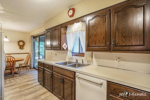 7532 14th Ave, Jenison, MI 49428 photo 12