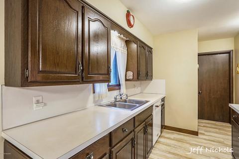 7532 14th Ave, Jenison, MI 49428 photo 11