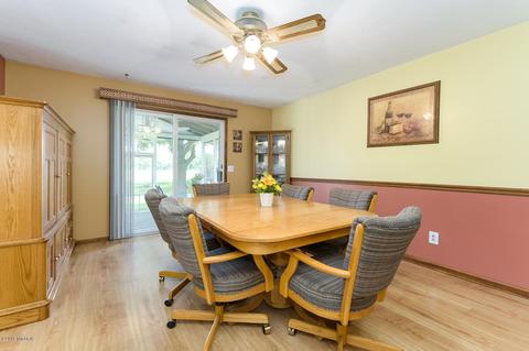 1069 Sir Knight Rd, Plainwell, MI 49080 photo 10