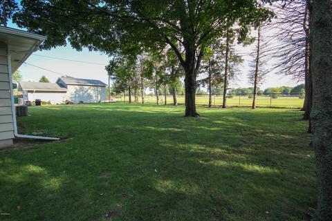 200 Cherry St, Constantine, MI 49042 photo 4
