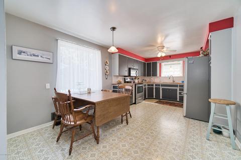 225 First Ave, Manistee, MI 49660 photo 26