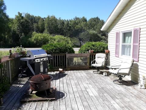 4985 Maple Rd, Manistee, MI 49660 photo 8
