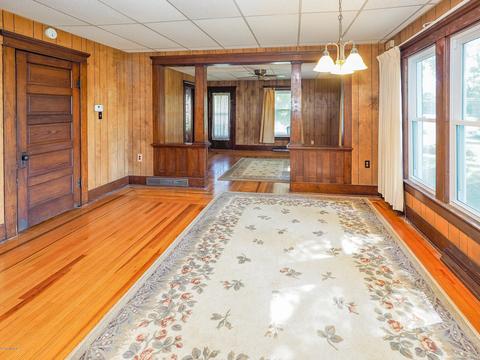 403 N Webster St, Augusta, MI 49012 photo 12
