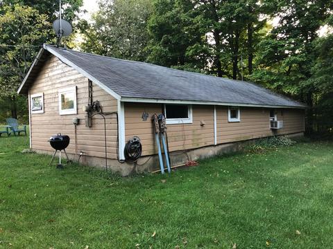 481 W Buffalo Rd, Galien, MI 49113 photo 3