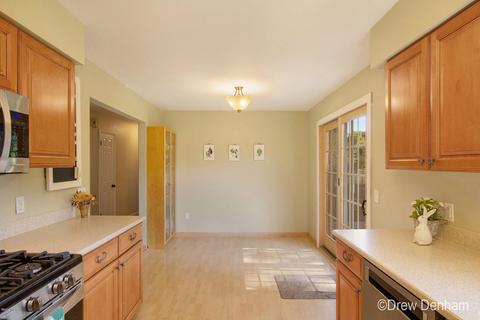 6652 Rix St SE, Ada, MI 49301 photo 11